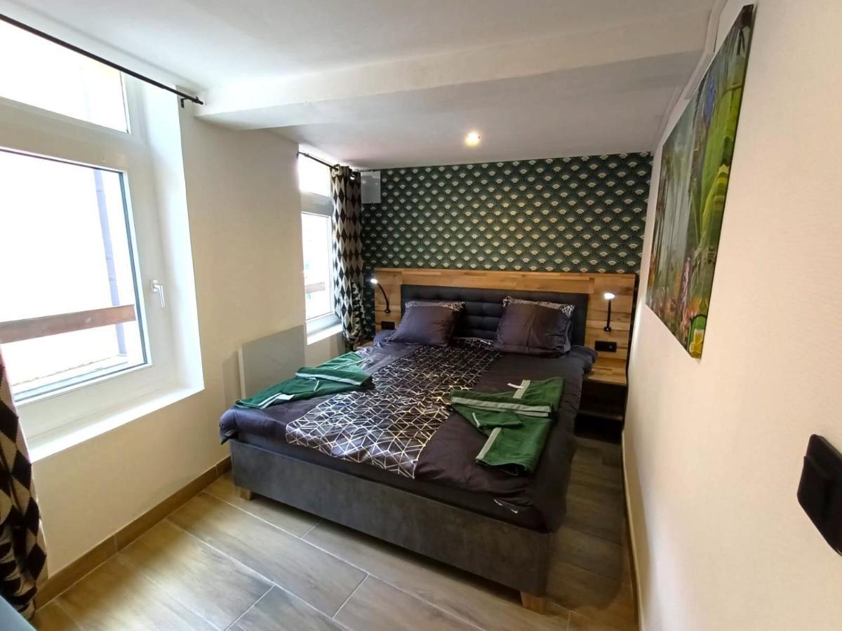 Capstay Jungle Centre Ville & Netflix Valenciennes Bagian luar foto