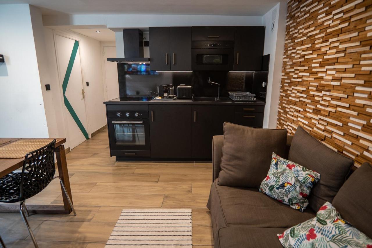 Capstay Jungle Centre Ville & Netflix Valenciennes Bagian luar foto
